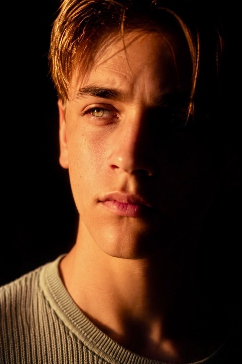 Colyn Trehiou a changé ses photos